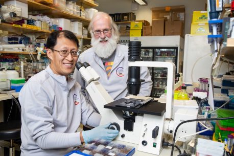 From left: Yu Shi and Tony Hunter.