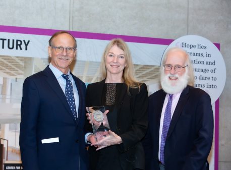 Salk Institute Associate Professor Wins Award, $250,000 Prize - San Diego  Business Journal